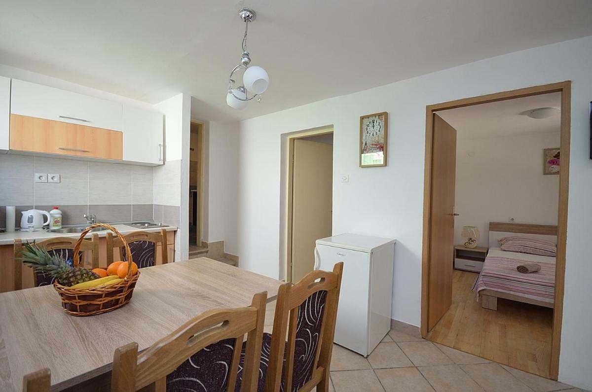 Apartmani Ana Трибунь Экстерьер фото