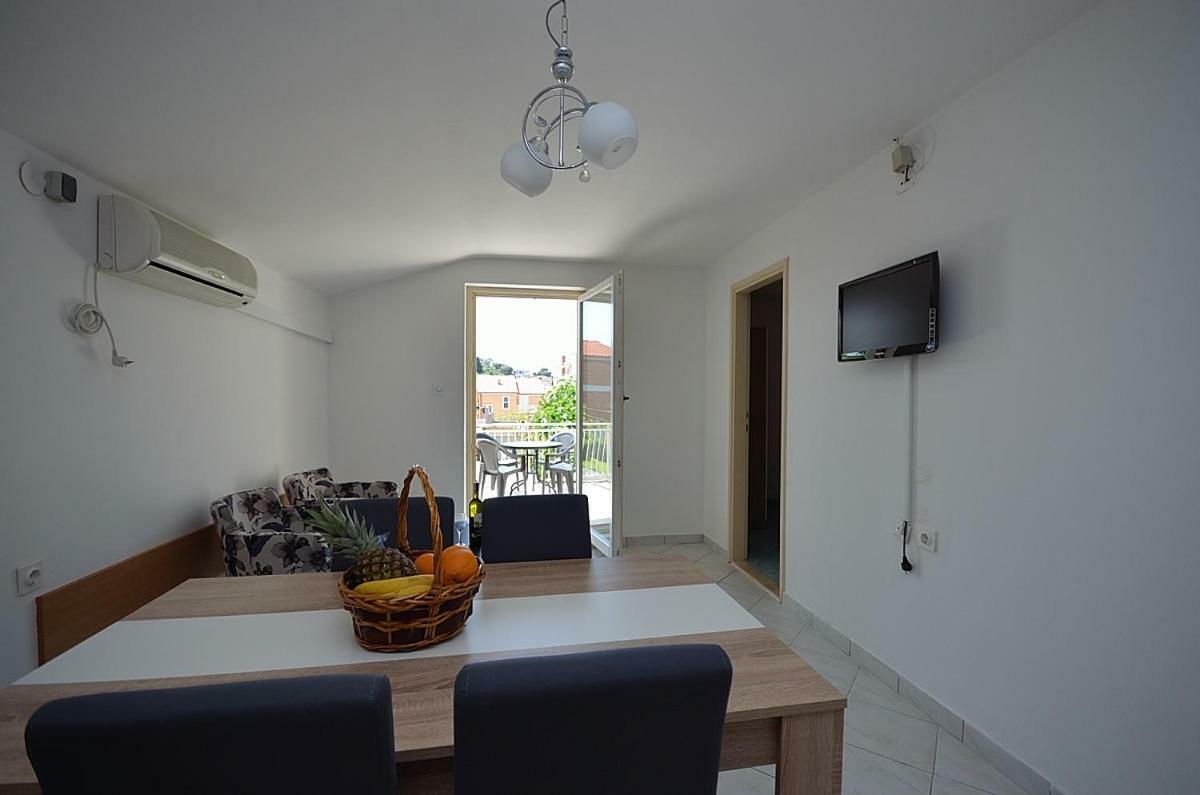 Apartmani Ana Трибунь Экстерьер фото